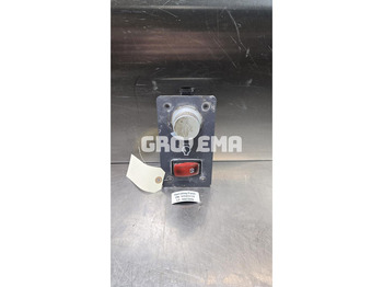 Приборная панель LIEBHERR