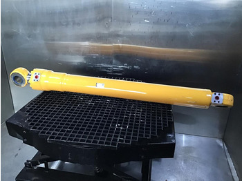 : фото в шапке страницы