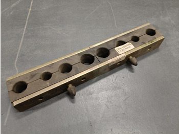 : фото в шапке страницы