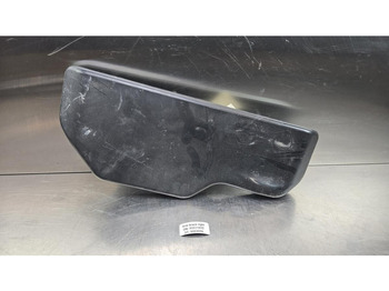 Кабина и интерьер LIEBHERR