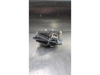 Щетка стеклоочистителя LIEBHERR