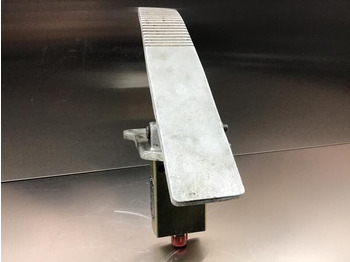 Педаль LIEBHERR