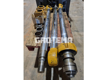 Гидравлический цилиндр LIEBHERR