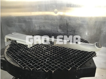 Кабина и интерьер LIEBHERR