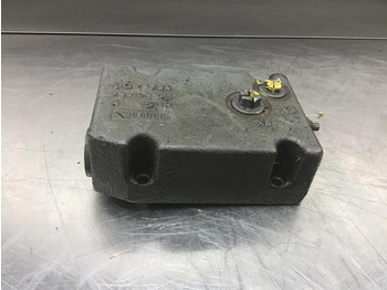 Клапан LIEBHERR