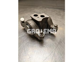 Двигатель и запчасти Liebherr Rocker Arm Bracket: фото 2 Двигатель и запчасти Liebherr Rocker Arm Bracket: фото 2