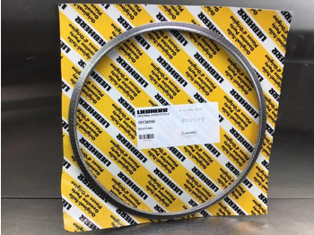 Двигатель и запчасти LIEBHERR