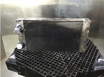 Радиатор LIEBHERR