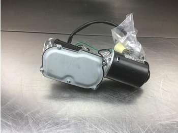 Щетка стеклоочистителя LIEBHERR