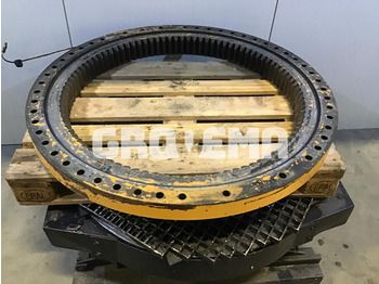 Запчасти LIEBHERR
