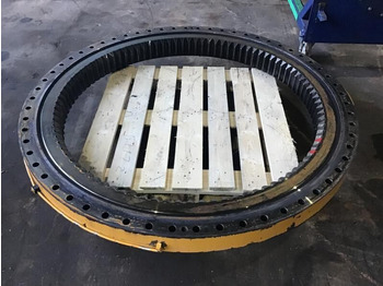 Запчасти LIEBHERR