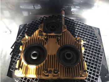 : фото в шапке страницы