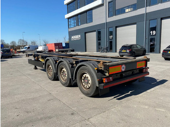 Полуприцеп-контейнеровоз/ Сменный кузов Kögel S24-2 Container Chassis / SAF + Disc / 1x Extendable / 1x Lift Axle: фото 3