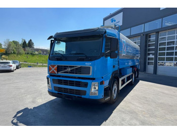 Грузовик-цистерна VOLVO FM 500