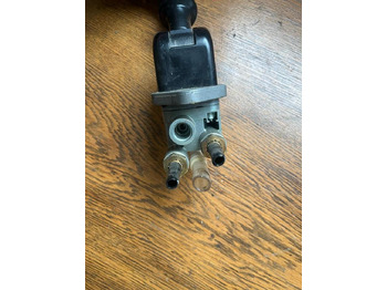 Тормозной клапан для Грузовиков MAN Bremsventil Feststellbremse Handbremsventil 81.52315.6185: фото 3