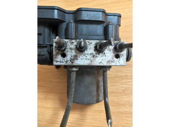 Гидравлика для Грузовиков Mercedes Springer Hydraulikblock ABS Pumpe A9069008401: фото 3 Гидравлика для Грузовиков Mercedes Springer Hydraulikblock ABS Pumpe A9069008401: фото 3