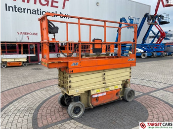 Ножничный подъемник JLG