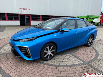 Легковой автомобиль TOYOTA