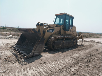 Гусеничный погрузчик CATERPILLAR 973