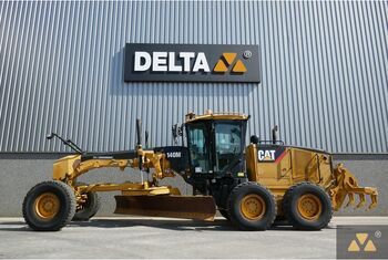Грейдер CATERPILLAR 140M