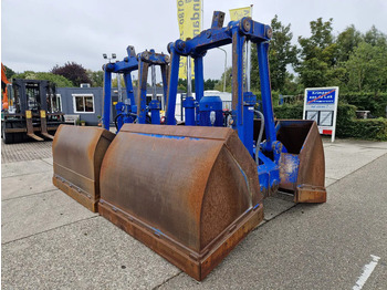 : фото в шапке страницы