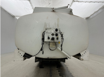 Полуприцеп-цистерна Stokota Tank 23000 L: фото 2 Полуприцеп-цистерна Stokota Tank 23000 L: фото 2