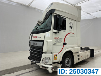 Тягач DAF XF 460