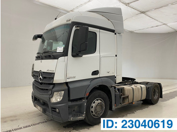 Тягач MERCEDES-BENZ Actros 1943