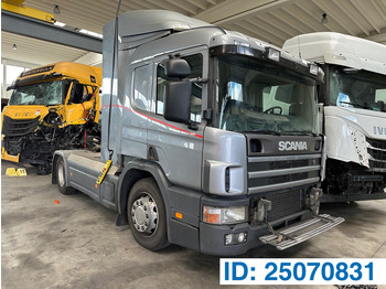 Тягач SCANIA P94