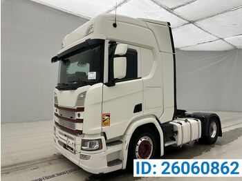 Тягач SCANIA R 450
