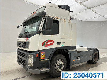 Тягач VOLVO FM 450
