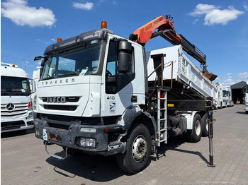 Самосвал IVECO Trakker