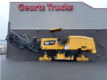 Асфальтоукладочная техника CATERPILLAR