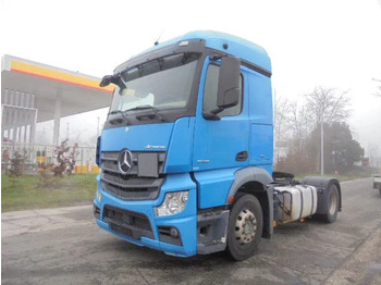 Тягач MERCEDES-BENZ Actros 1842