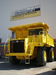 Карьерный самосвал O&K