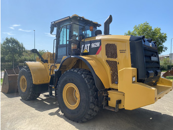 Колёсный погрузчик CATERPILLAR 962M