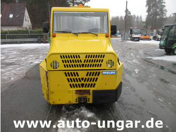 Багажный тягач MULAG Comet 6D Diesel Schlepper Push-Back GSE Gepäckwagen: фото 2 Багажный тягач MULAG Comet 6D Diesel Schlepper Push-Back GSE Gepäckwagen: фото 2