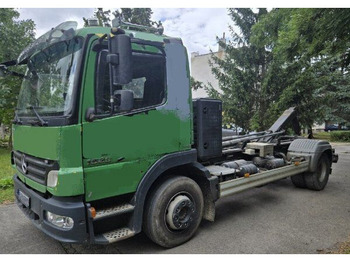 Крюковой мультилифт MERCEDES-BENZ Atego