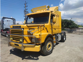 Тягач SCANIA T112