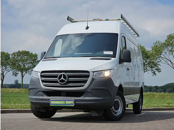 Цельнометаллический фургон MERCEDES-BENZ Sprinter 319