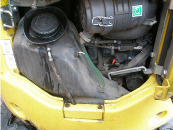 Мини-экскаватор Komatsu PC16R-3HS: фото 5 Мини-экскаватор Komatsu PC16R-3HS: фото 5