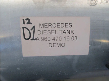 Топливный бак Mercedes-Benz A 960 470 16 03 BRANDSTOFTANK NIEUW! ZONDER STEUNEN: фото 4