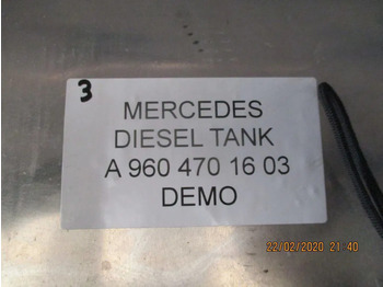 Топливный бак Mercedes-Benz A 960 470 16 03 BRANDSTOFTANK NIEUW! ZONDER STEUNEN: фото 3