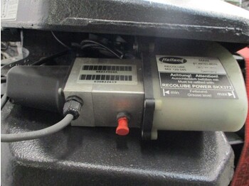 Седло для Грузовиков SAF G50-X D 152,3 U 20,0 81.42710-6317 G50-X D 152,3 U 20,0 81.42710-6317 SAF HOLLAND Schotels .NIEUWE  5 X OP VOORRAAD: фото 2