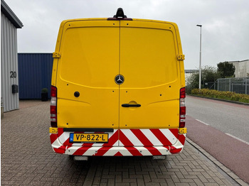 Цельнометаллический фургон Mercedes-Benz 319 L2/H1 BF3 Begleit-/Convooi-/Begleiding-/Camper: фото 4 Цельнометаллический фургон Mercedes-Benz 319 L2/H1 BF3 Begleit-/Convooi-/Begleiding-/Camper: фото 4