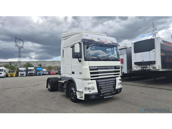 Тягач DAF XF 105 460