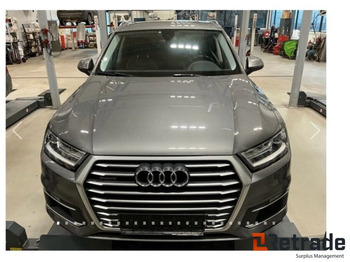 Легковой автомобиль AUDI