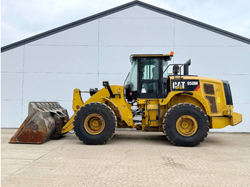 Колёсный погрузчик CATERPILLAR 950M