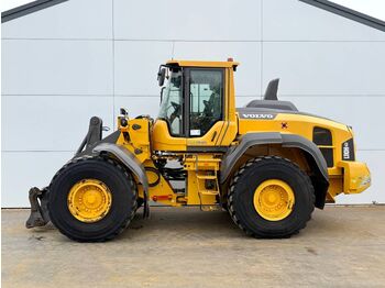 Колёсный погрузчик VOLVO L110H