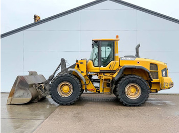 Колёсный погрузчик VOLVO L120G